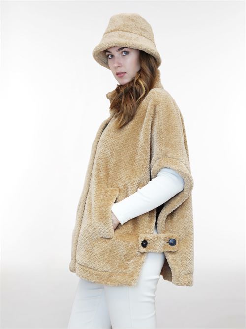 Fluffy cape MARELLA | 2367360135200001